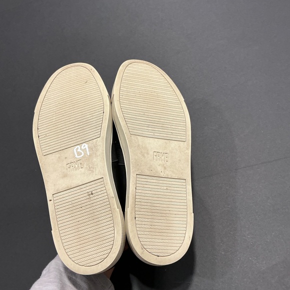 Frye Ivy Black Leather Slip On Sneakers Women’s 7.5 - Picture 12 of 12